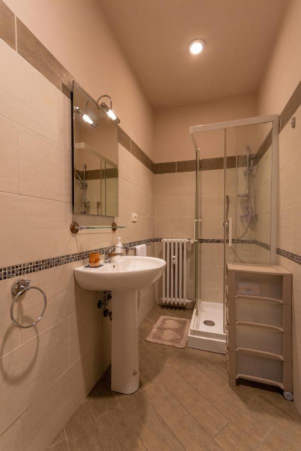Vercelli Guest House Near San Giovanni Roma Dış mekan fotoğraf