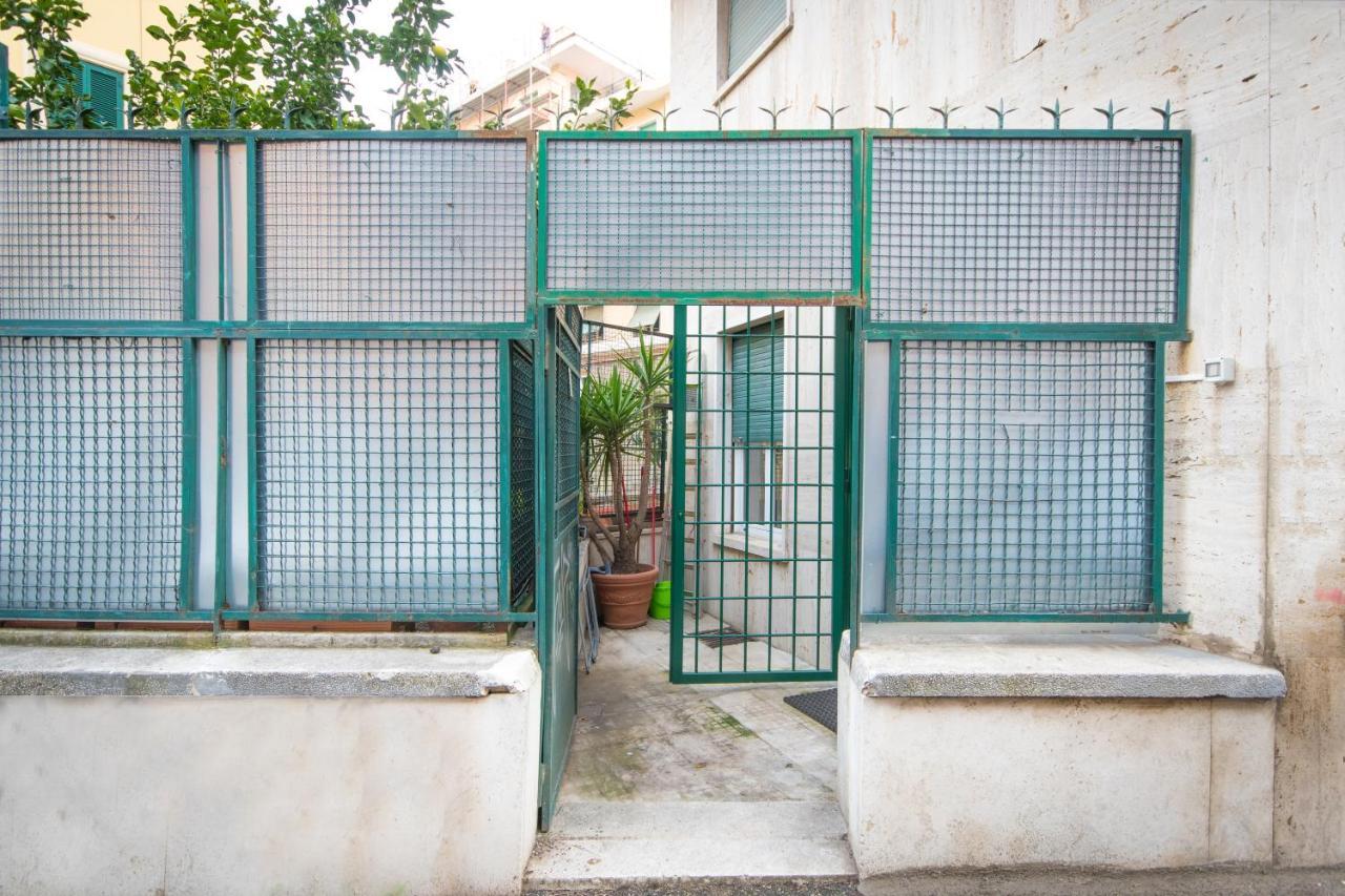 Vercelli Guest House Near San Giovanni Roma Dış mekan fotoğraf